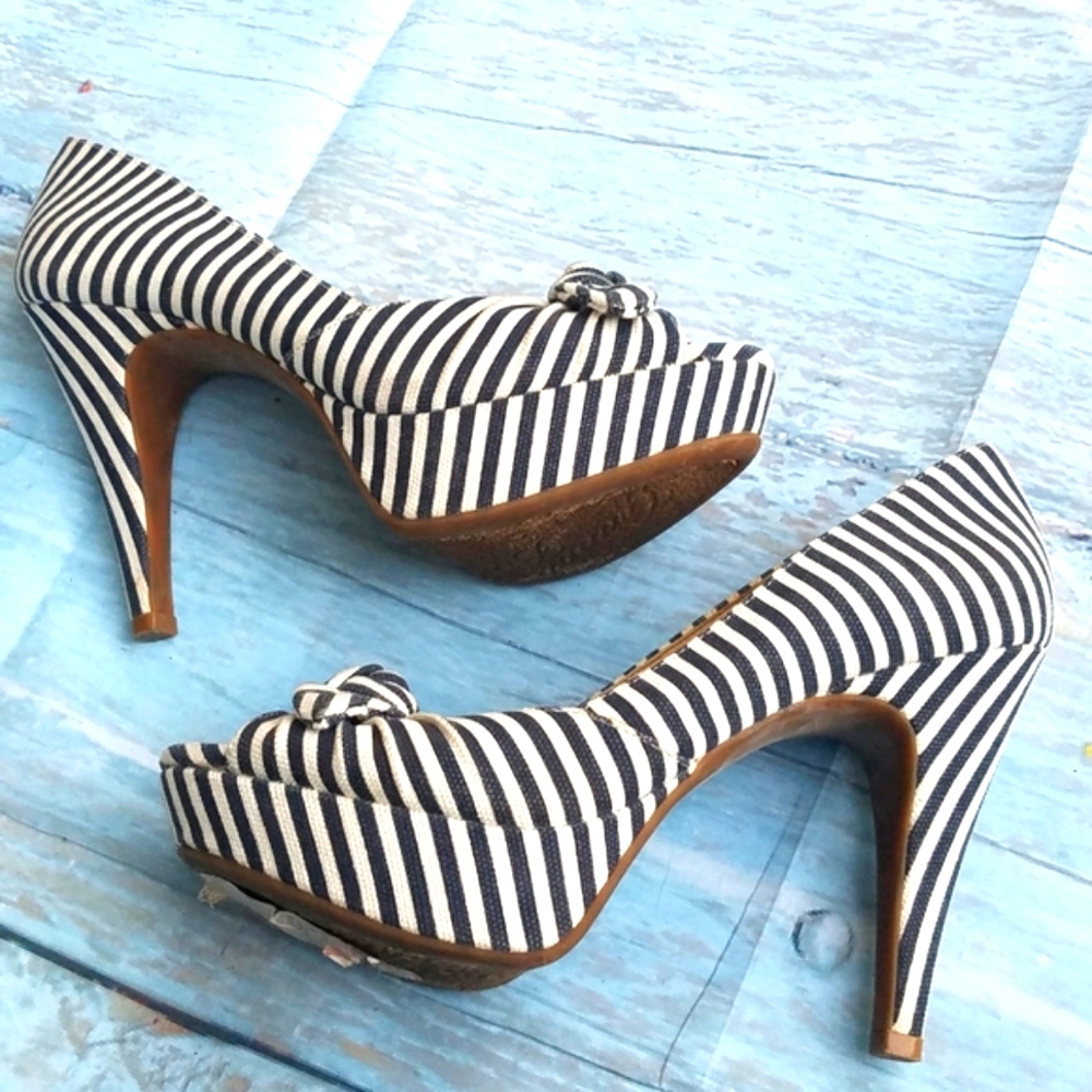 Gianni Bini Navy and White Striped Platform Heels